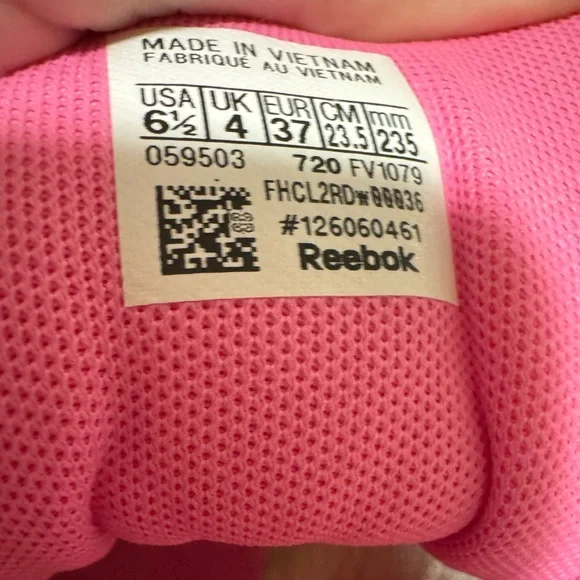 Fuchsia pink Reebok trainers - Picture 4 of 6